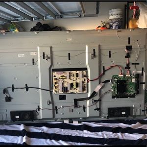 Vizio 55in Motherboard and Speakers